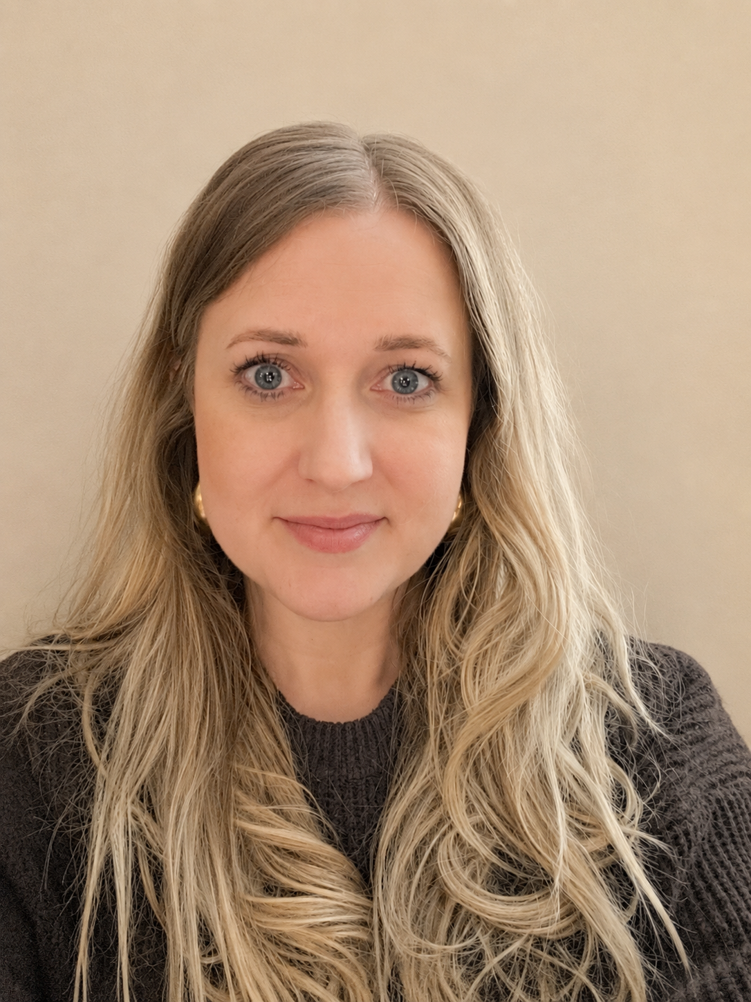 Portrait of Tara Hymers